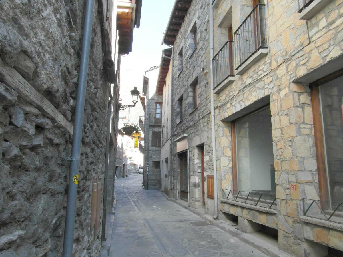 B06 - Mayor 22, 1º - Villmor Benasque Exterior foto